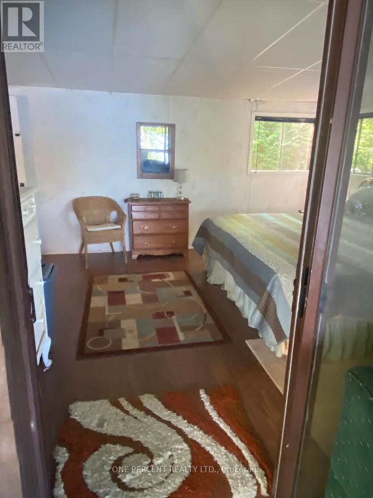 24 ISLAND A CAMP LAKE ISLAND - 31