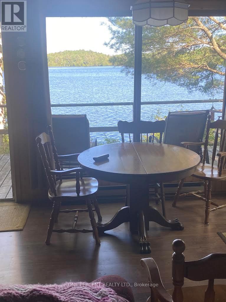 24 ISLAND A CAMP LAKE ISLAND - 4