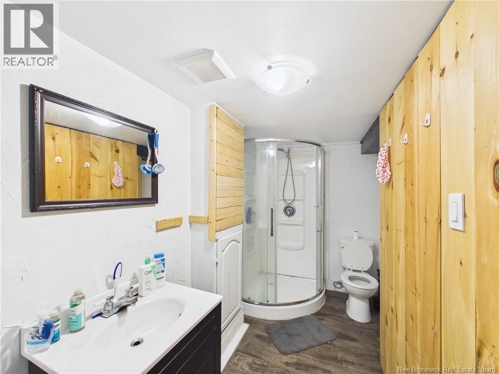 5 Storey Road - Image 32