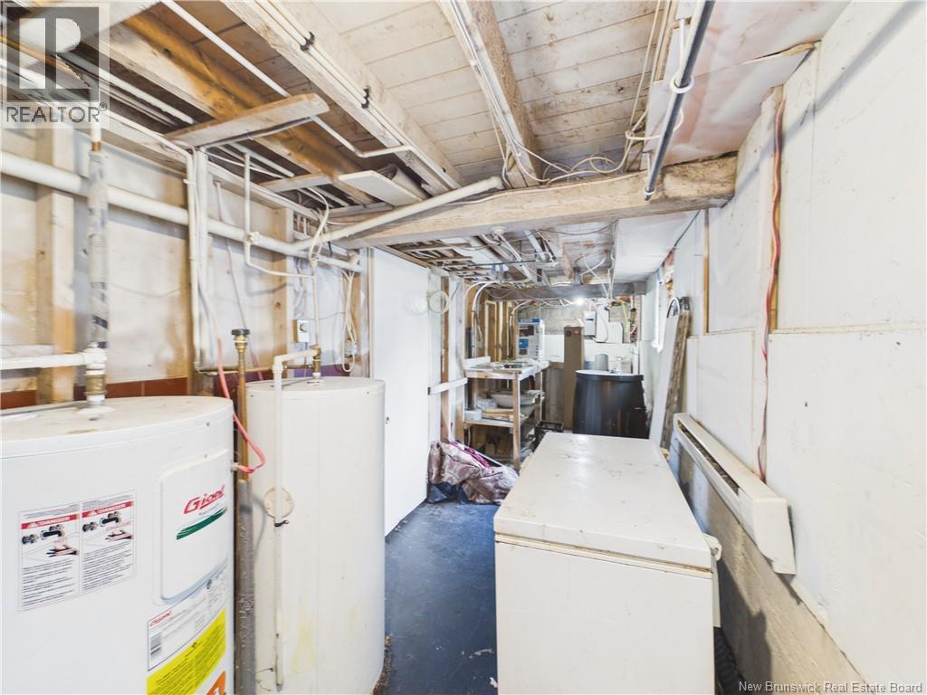 5 Storey Road - Image 42