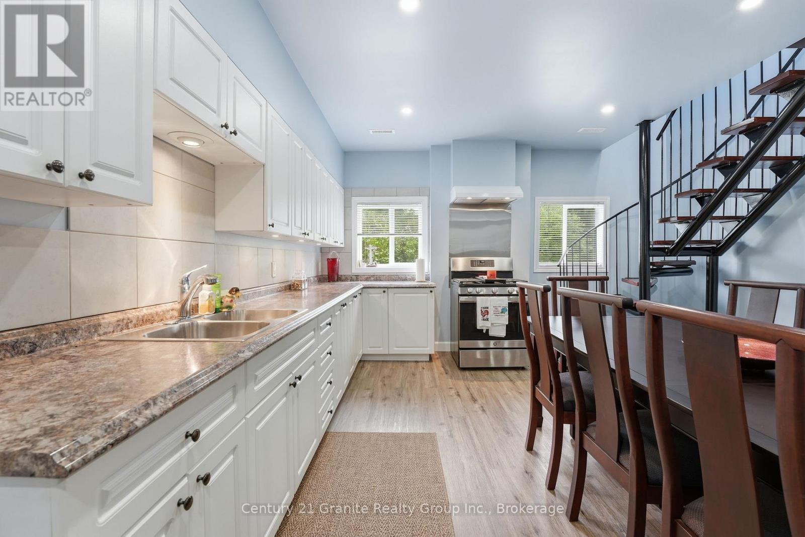 1742 ROSE ISLAND ROAD - 10