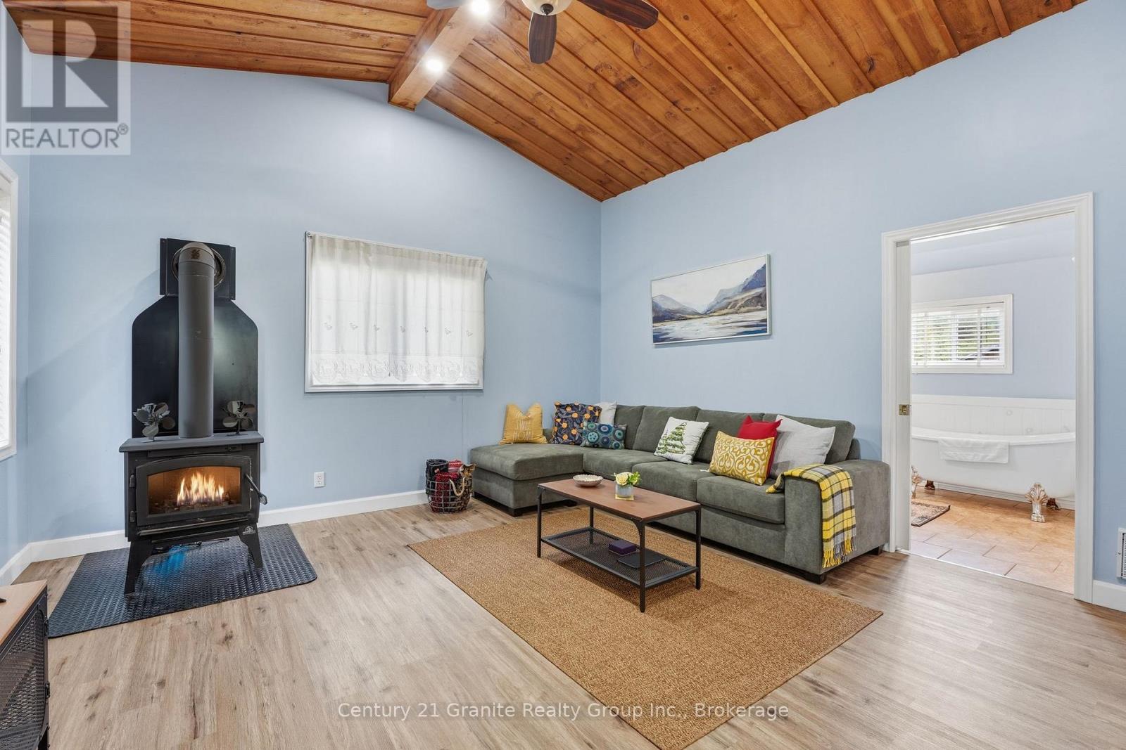 1742 ROSE ISLAND ROAD - 11