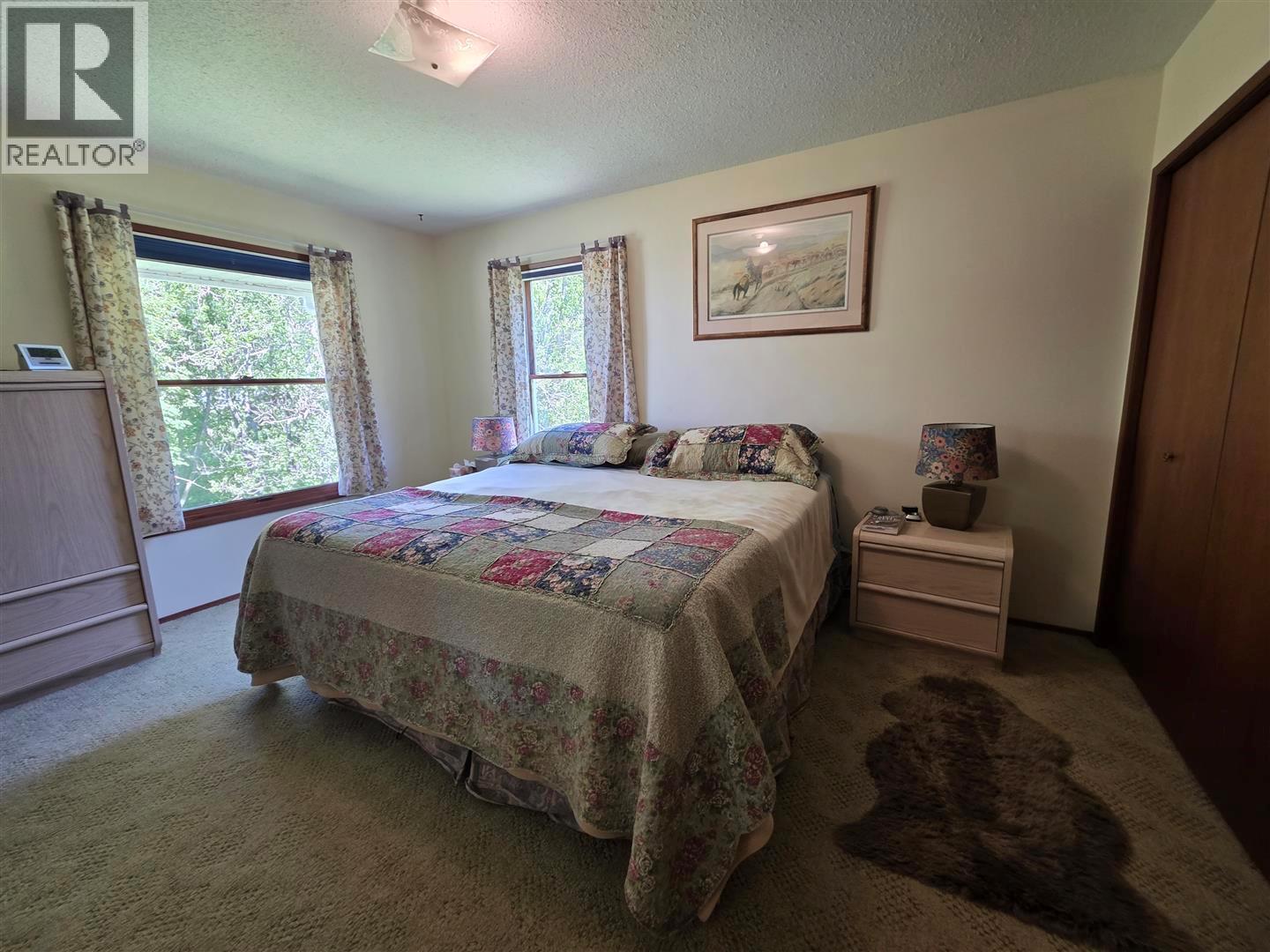 3260 McGillivray Creek Road - Image 34