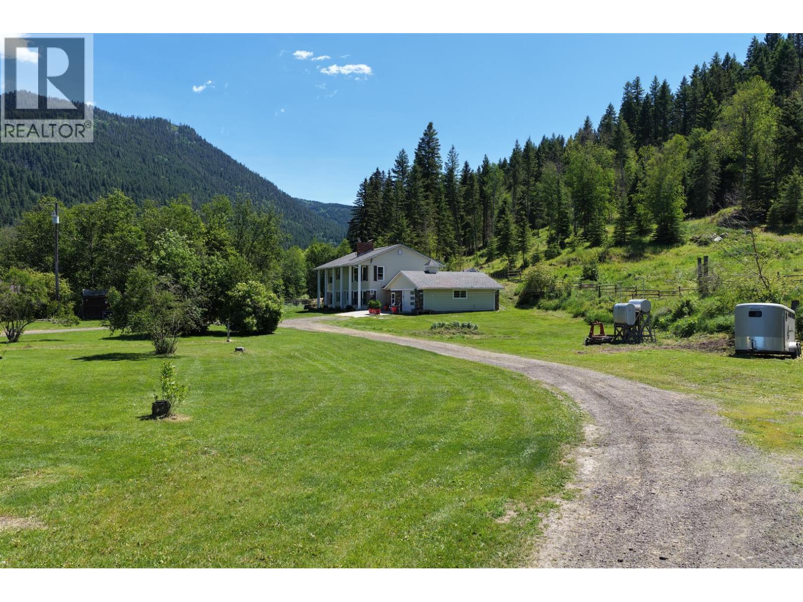 3260 McGillivray Creek Road - Image 7