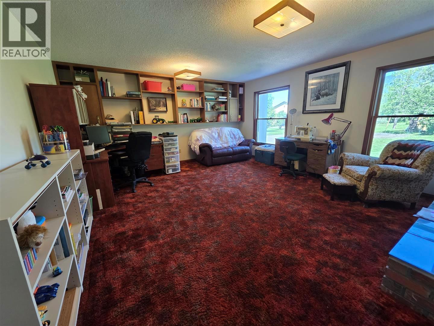 3260 McGillivray Creek Road - 29