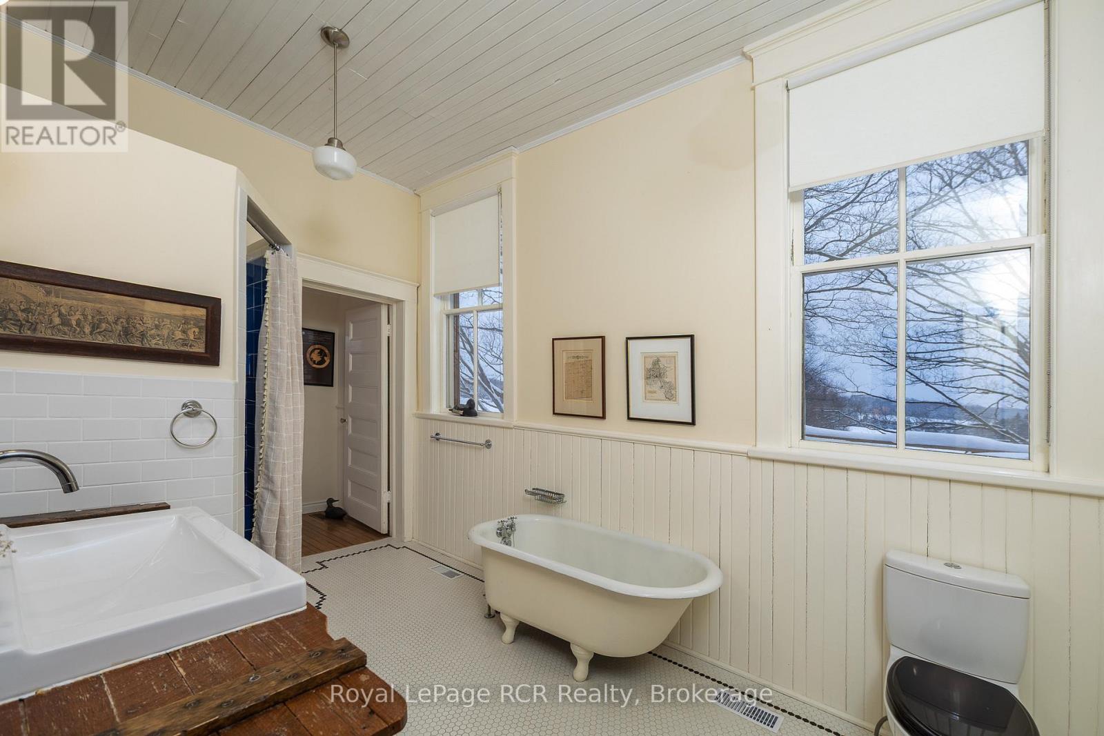 136630 GREY ROAD 12 - 17
