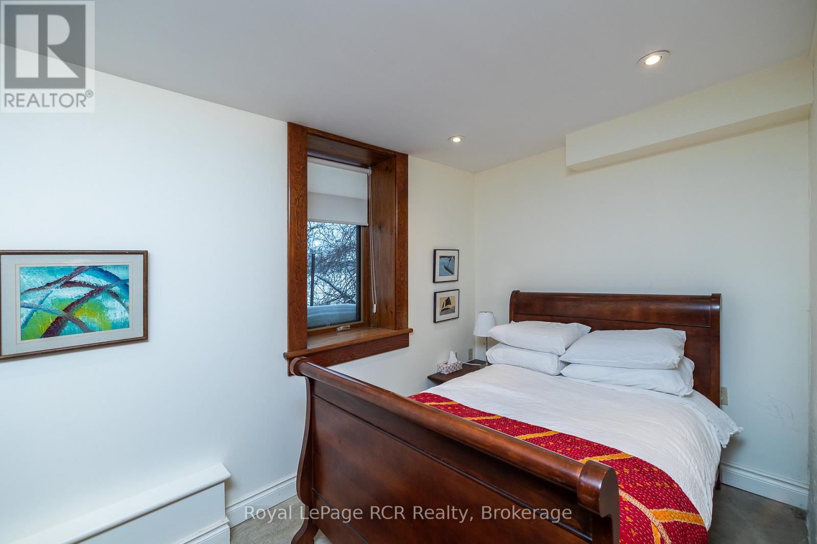 136630 GREY ROAD 12 - 27