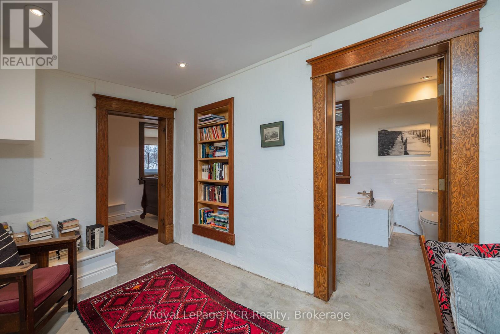 136630 GREY ROAD 12 - 28