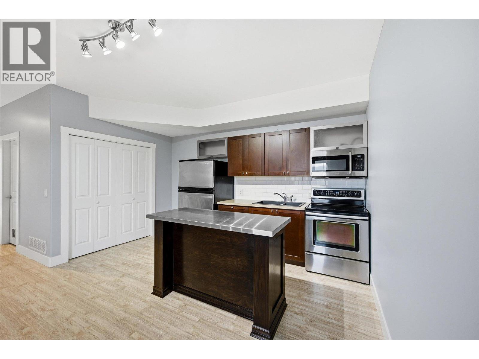 9741 Crimson Road - 28