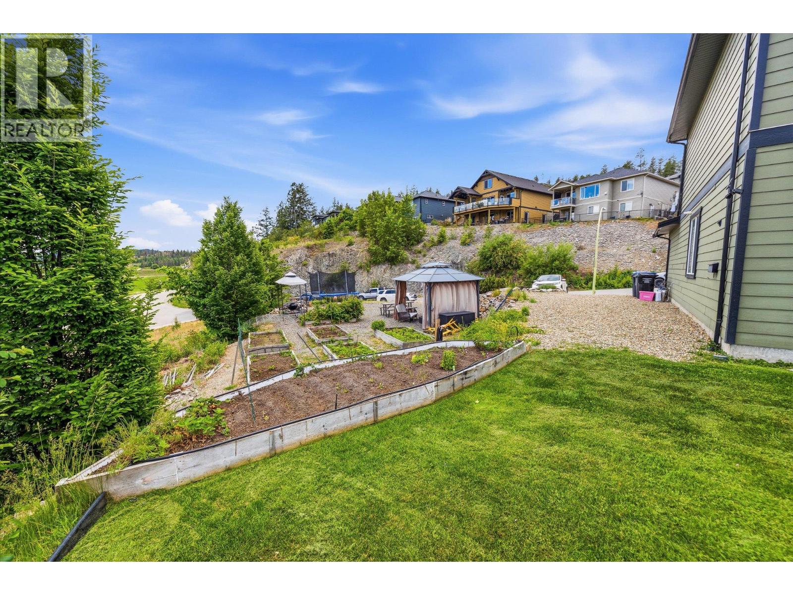 9741 Crimson Road - 36