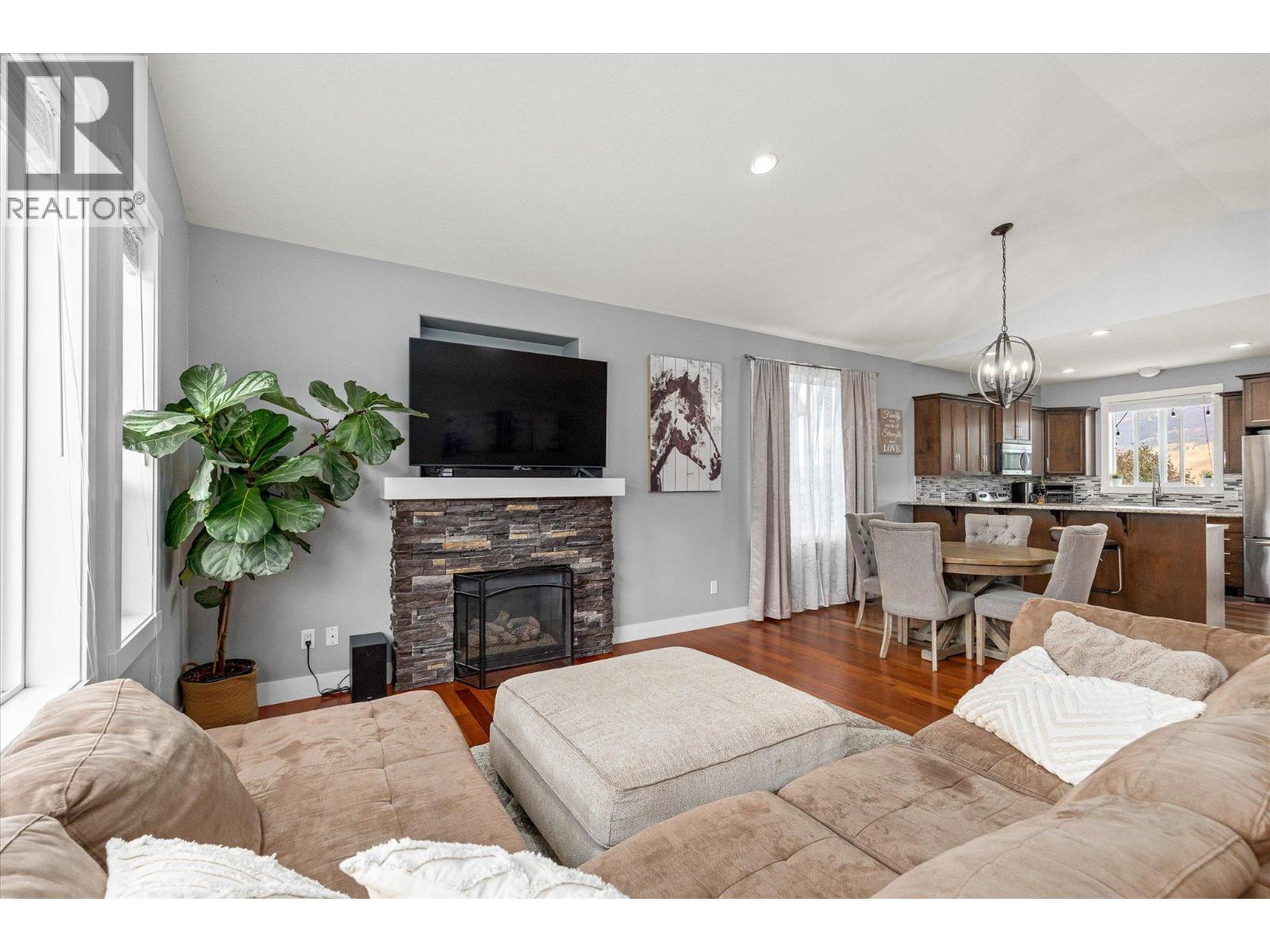 9741 Crimson Road - 5