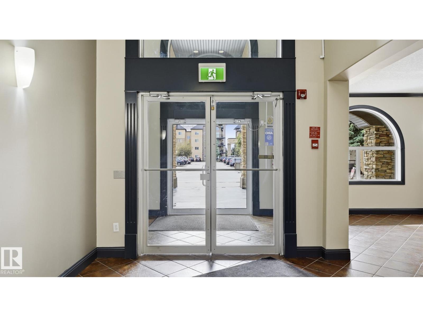 #208 14612 125 ST NW - photo 3