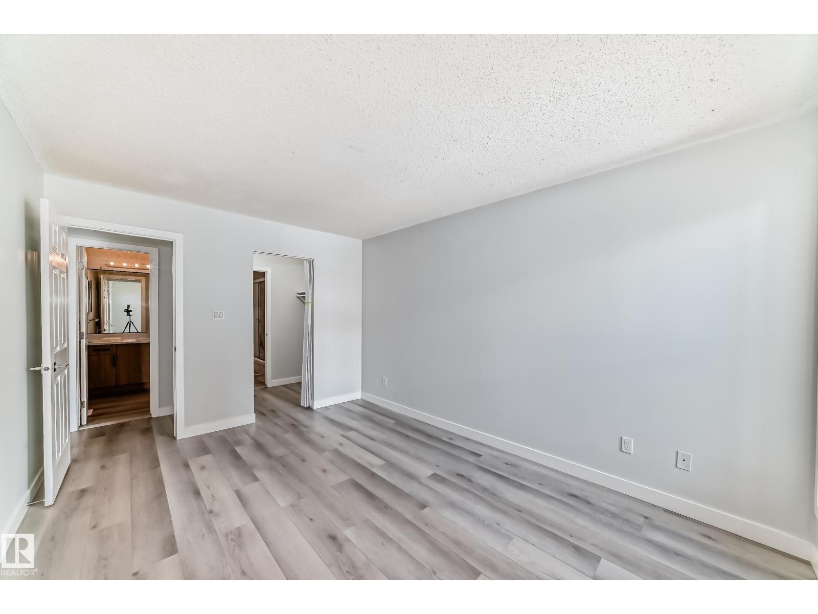 #23 1503 MILL WOODS RD E NW - 11