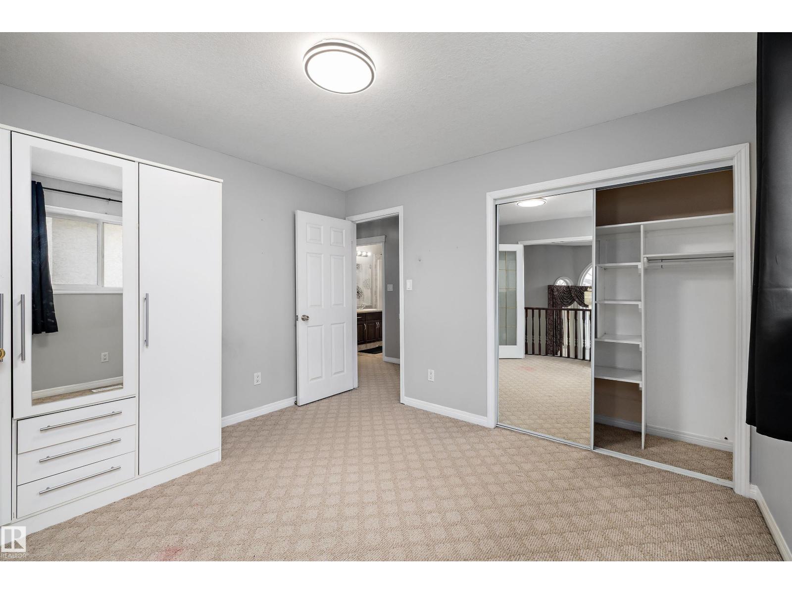 4831 154 AV NW - 23