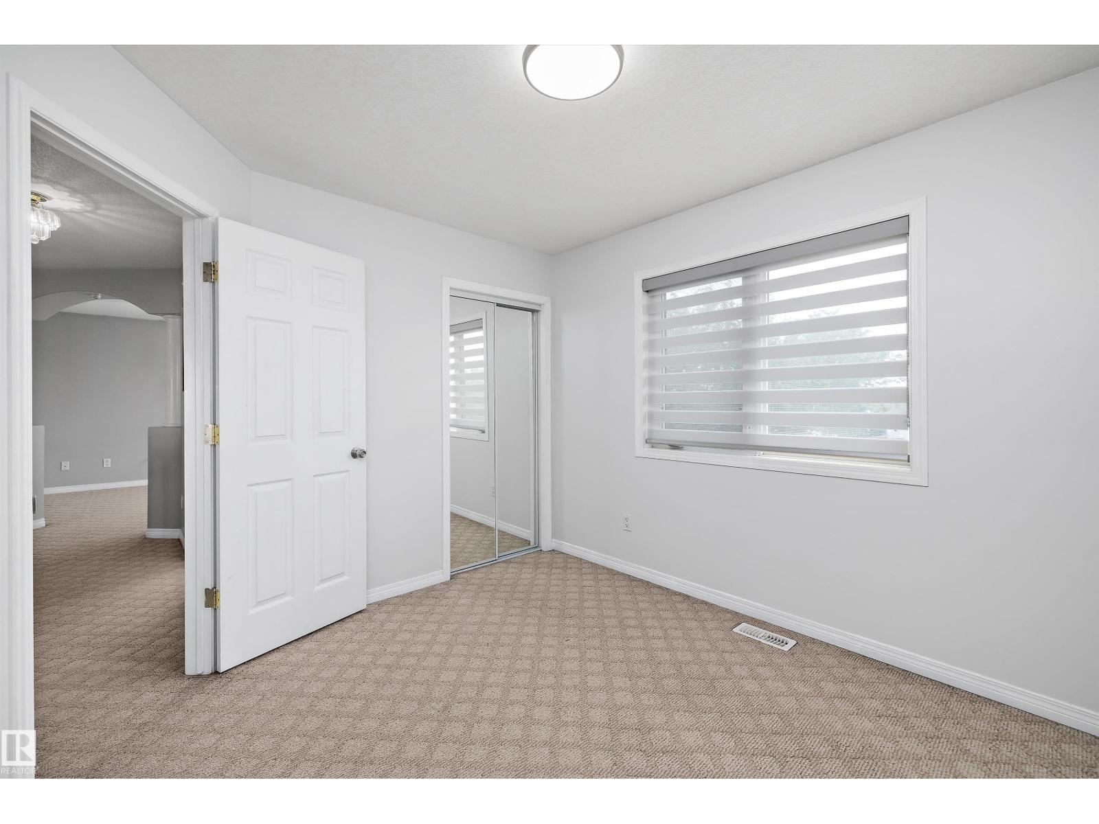 4831 154 AV NW - 26