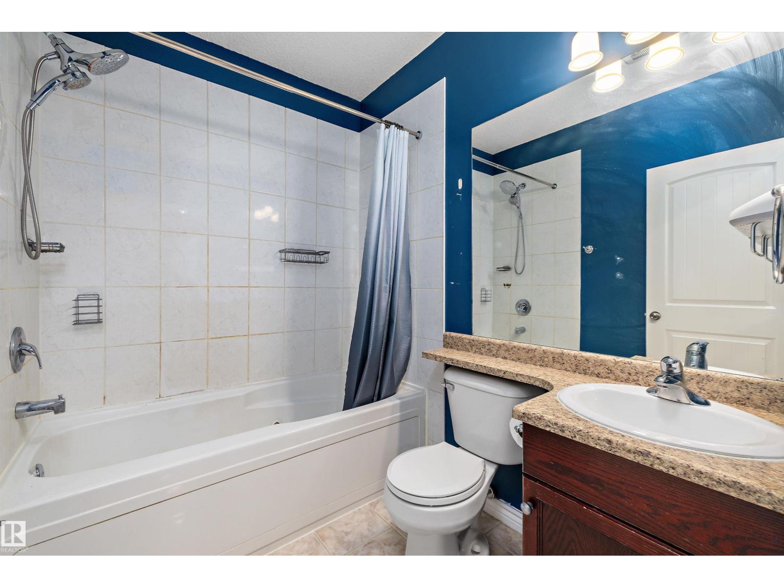 4831 154 AV NW - 44