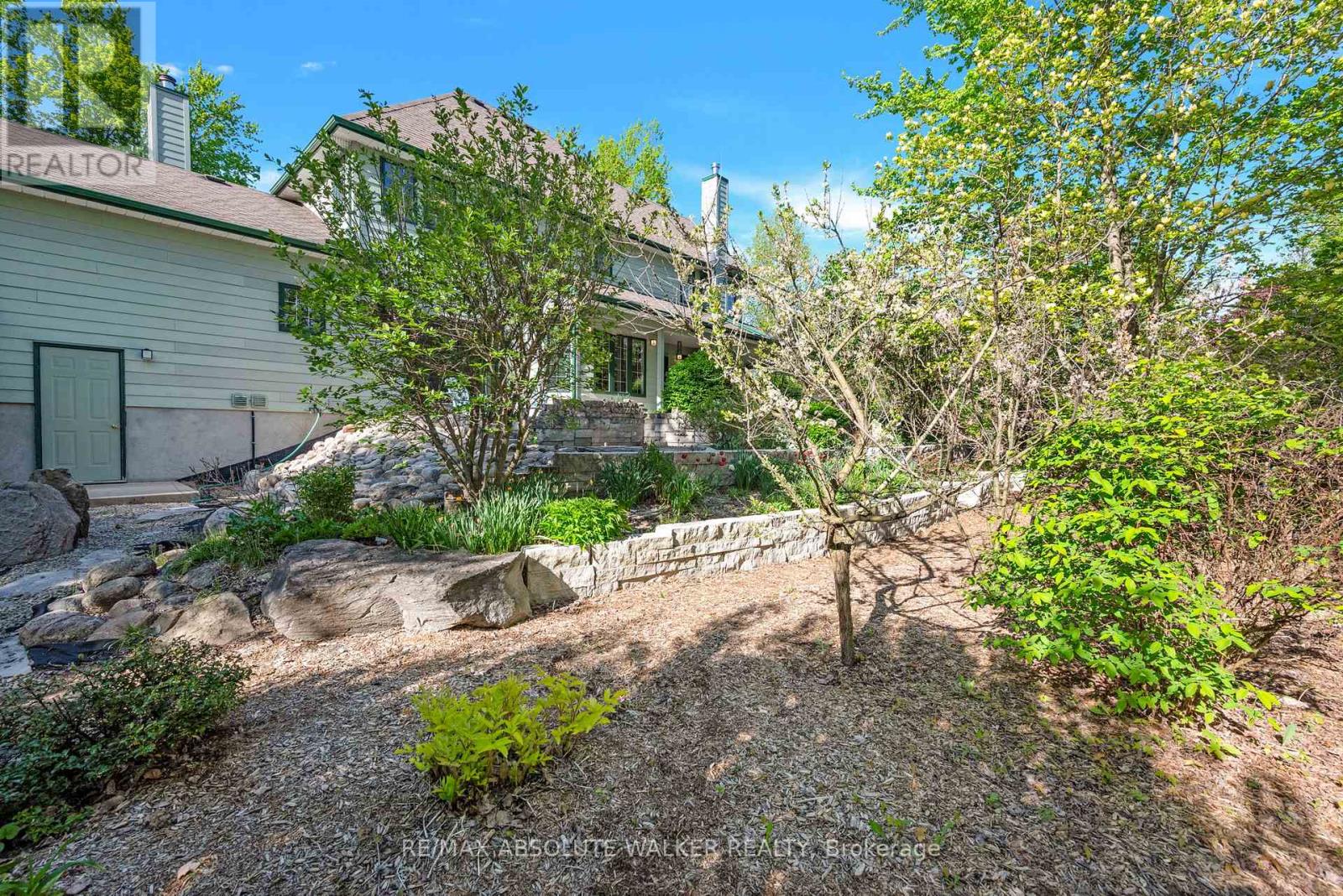 4 Bed, 3 Bath House for Sale in Ottawa – 3540 GORDON MURDOCK ROAD, Ottawa – MLS# X13467748 - Image 40
