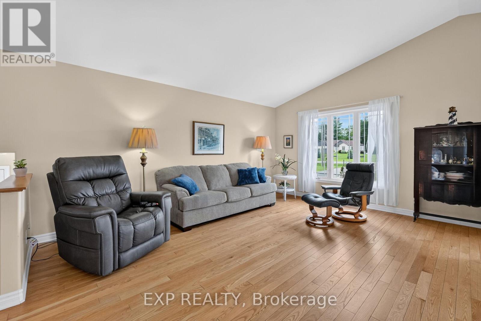 331 DEAN RIDGE ROAD - 4