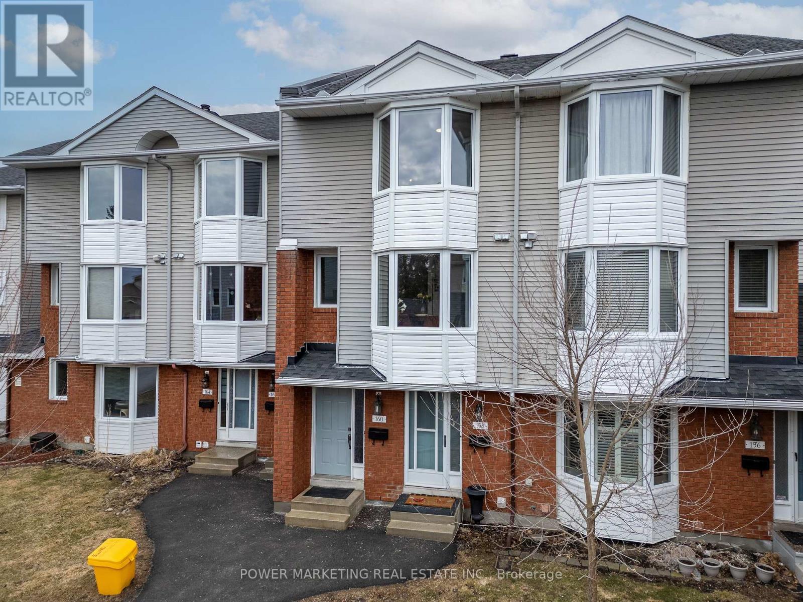 2 Bed, 2 Bath House for Sale in Ottawa – 160 RUSHFORD PRIVATE, Ottawa – MLS# X13467938 - Image 24