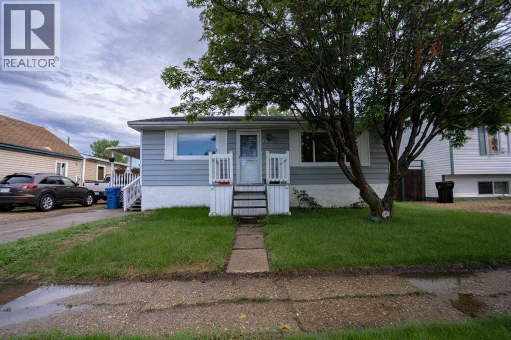 4811 53 ave - 1