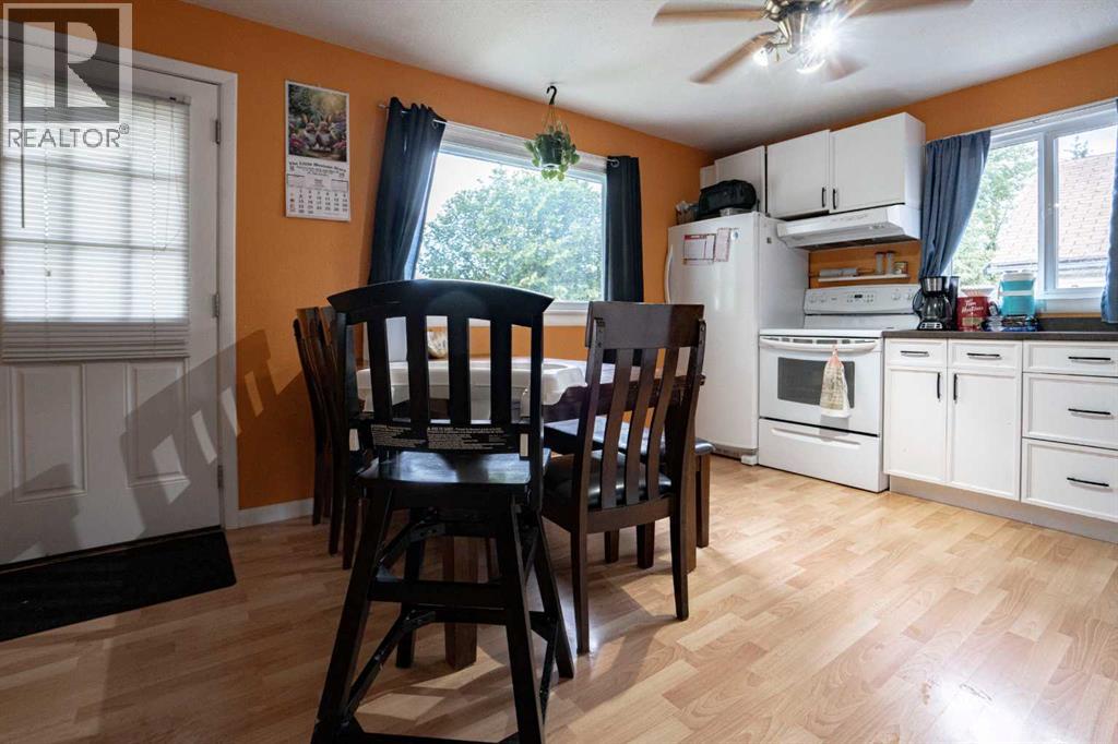 4811 53 ave - 9