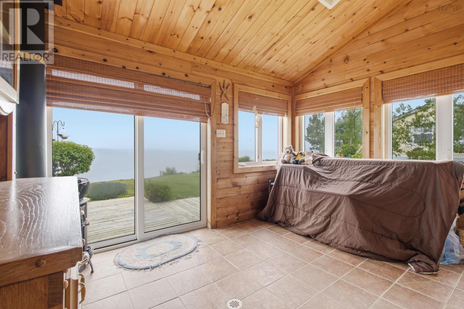 199 Pugwash Point Road - 33