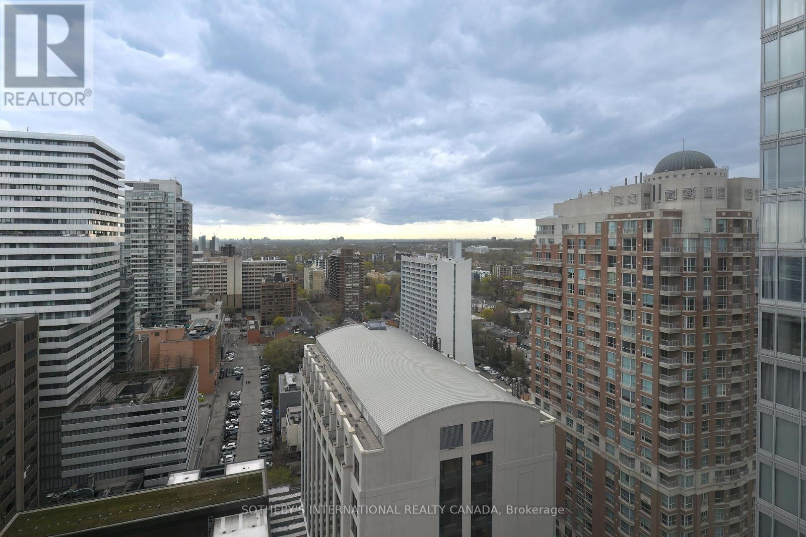 #2202 175 CUMBERLAND STREET - 17