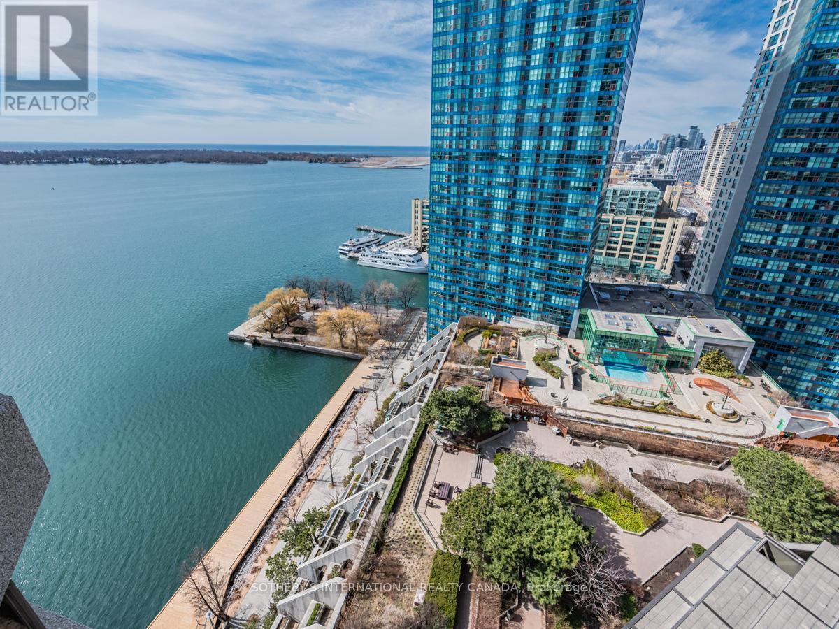 #2204 65 HARBOUR SQUARE - 27