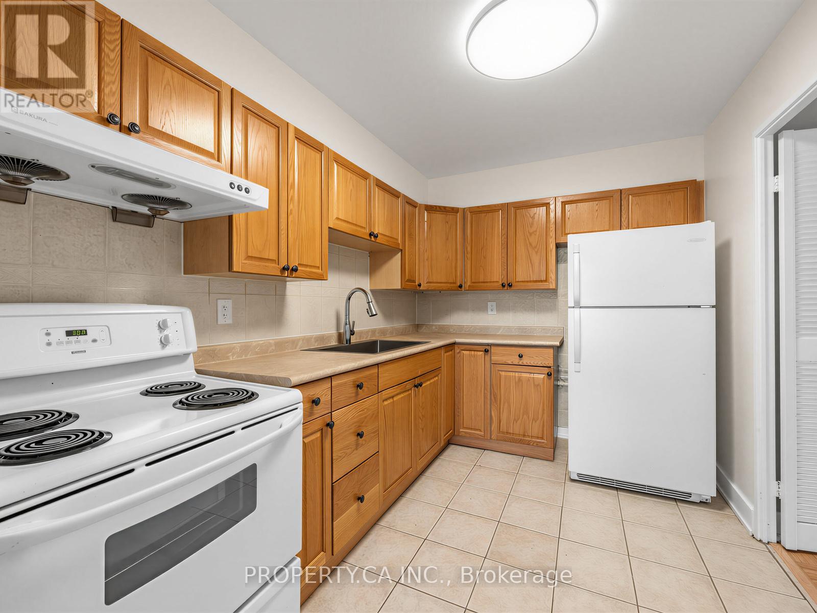 #708 10 EDGECLIFF GOLFWAY - 15
