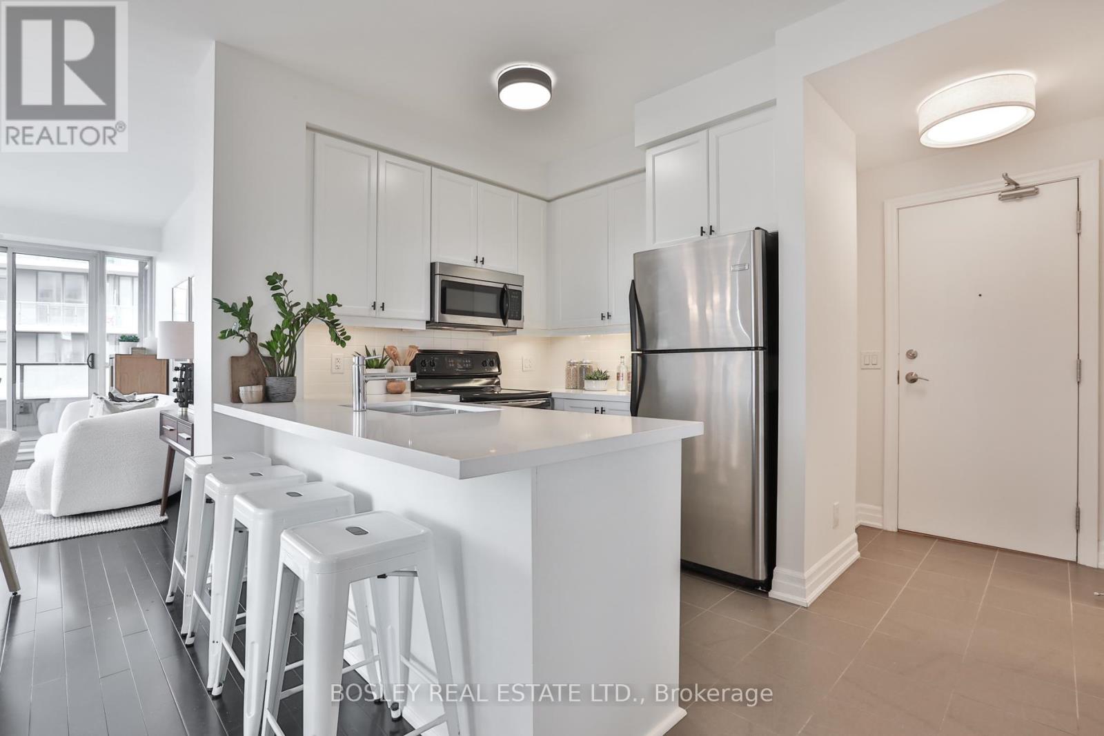 Breakfast Bar Seating