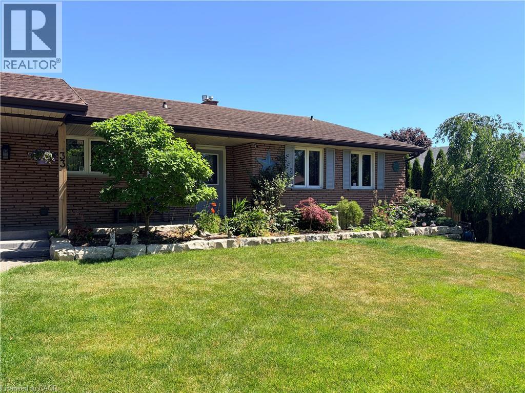 33 BEE Street - 6