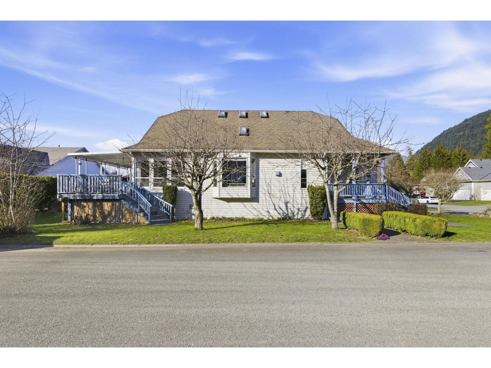 406 MIAMI RIVER DRIVE, Harrison Hot Springs, Harrison Hot Springs