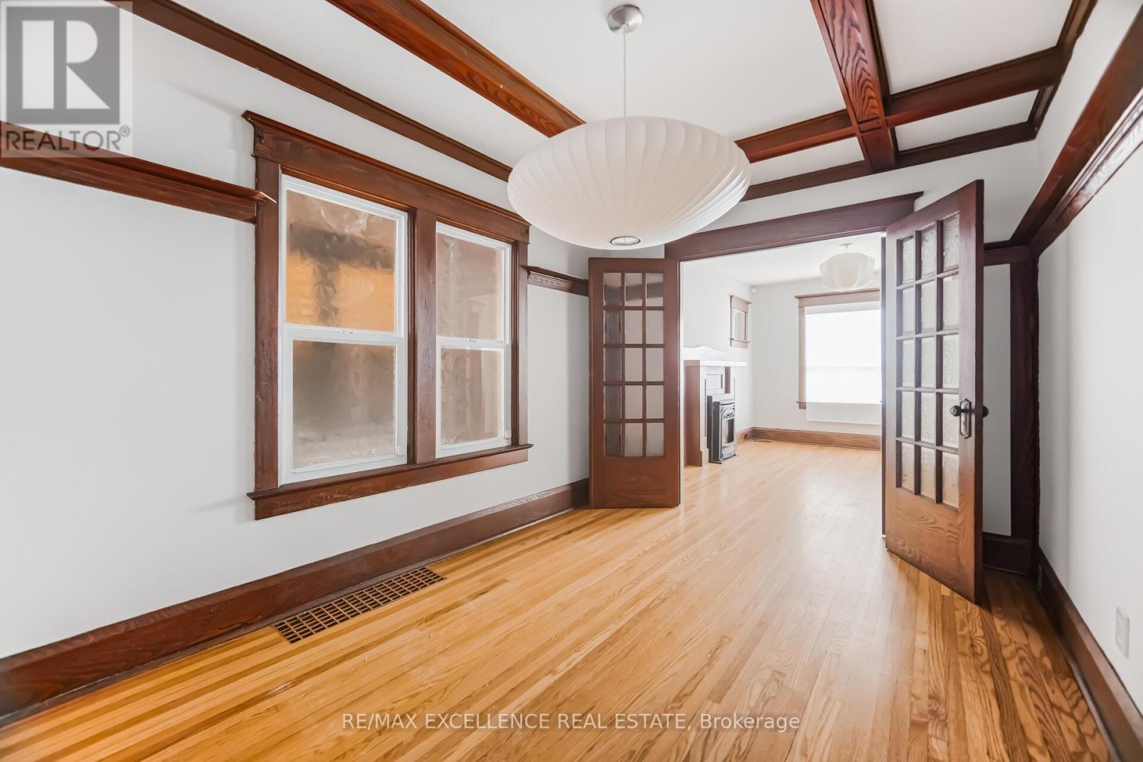 7 ARUNDEL AVENUE - 15