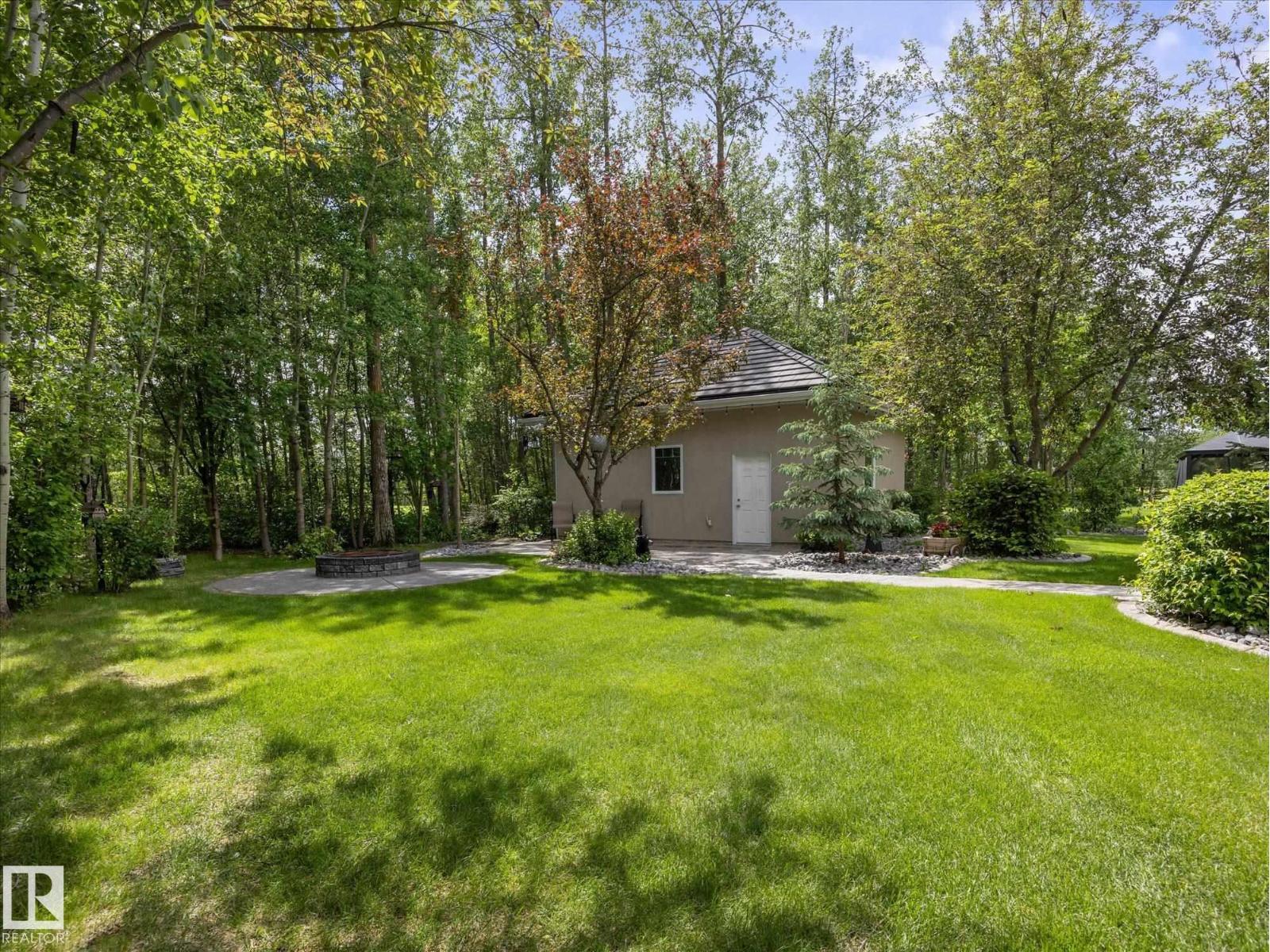 #26 51025 RGE ROAD 222 - 48