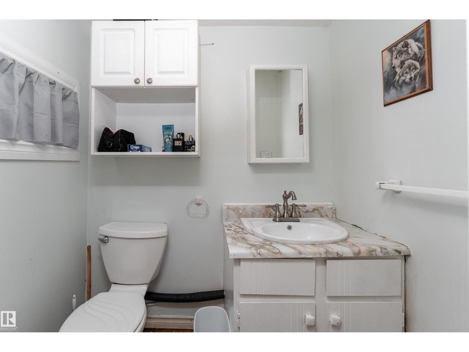 11406 89 ST NW - 12