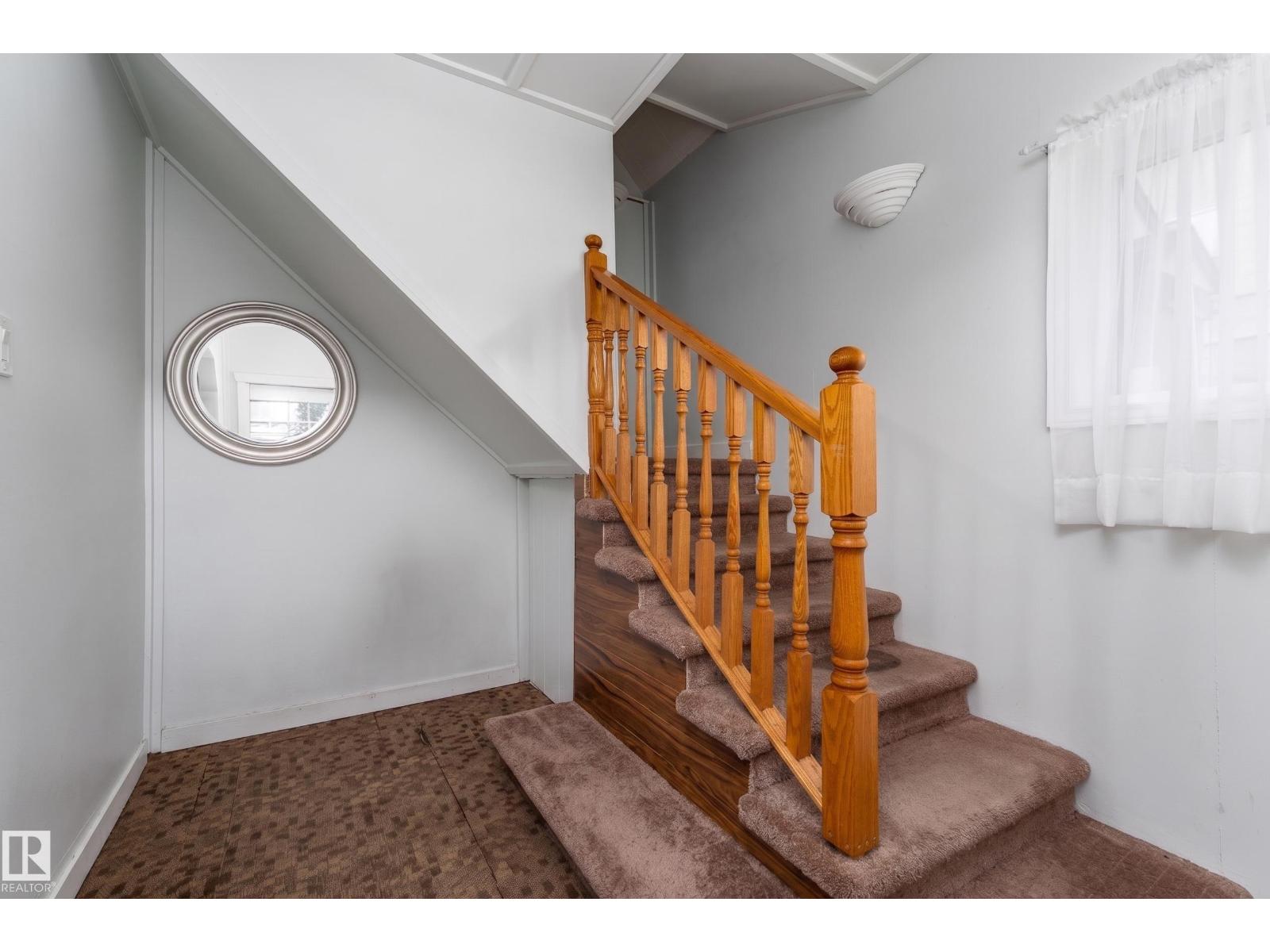 11406 89 ST NW - 13
