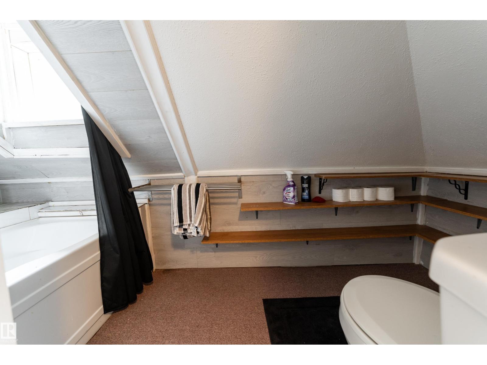 11406 89 ST NW - 18