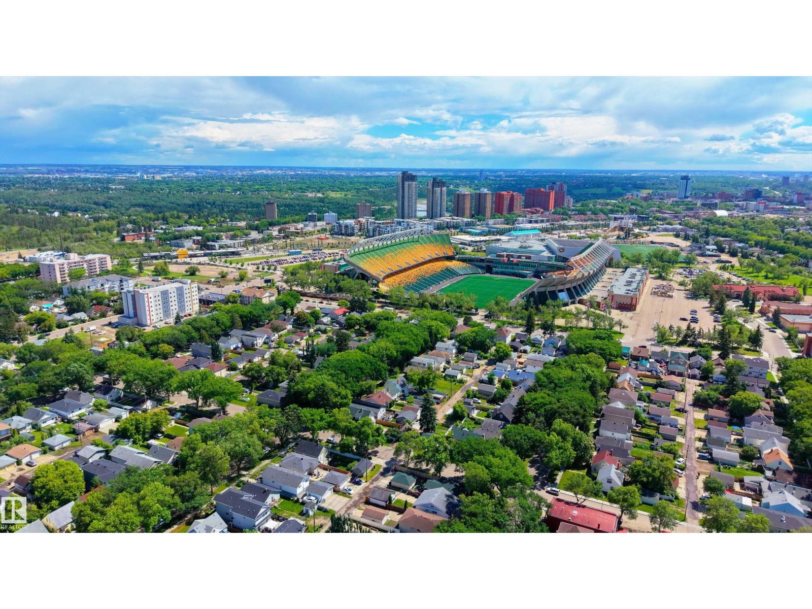 11406 89 ST NW - 37