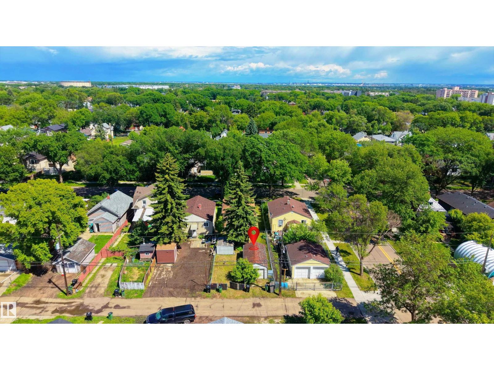 11406 89 ST NW - 41