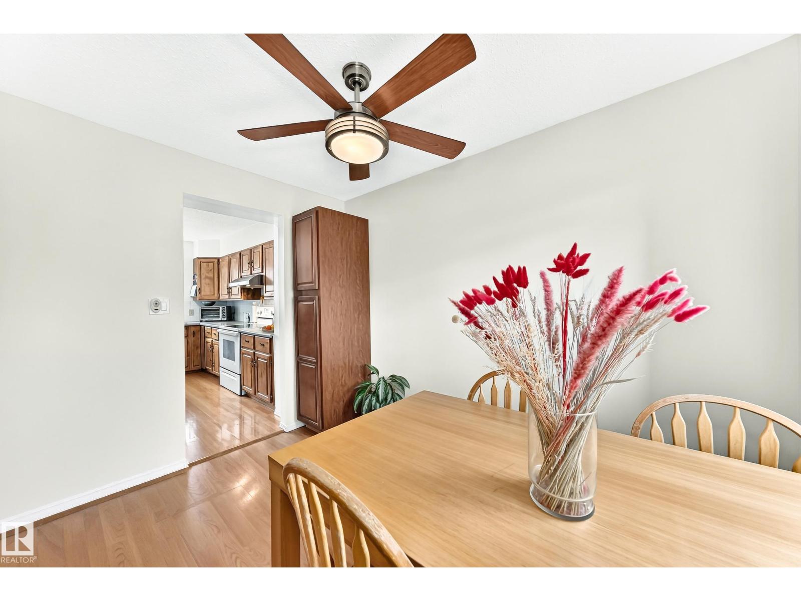 102 ROYAL TC NW - 10