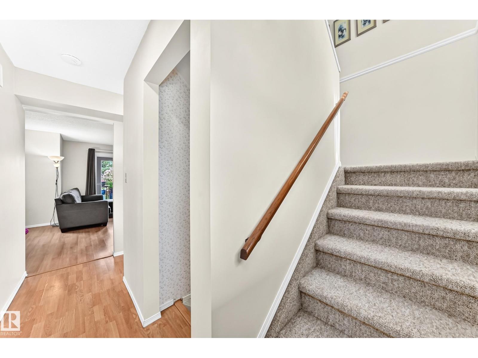 102 ROYAL TC NW - 19