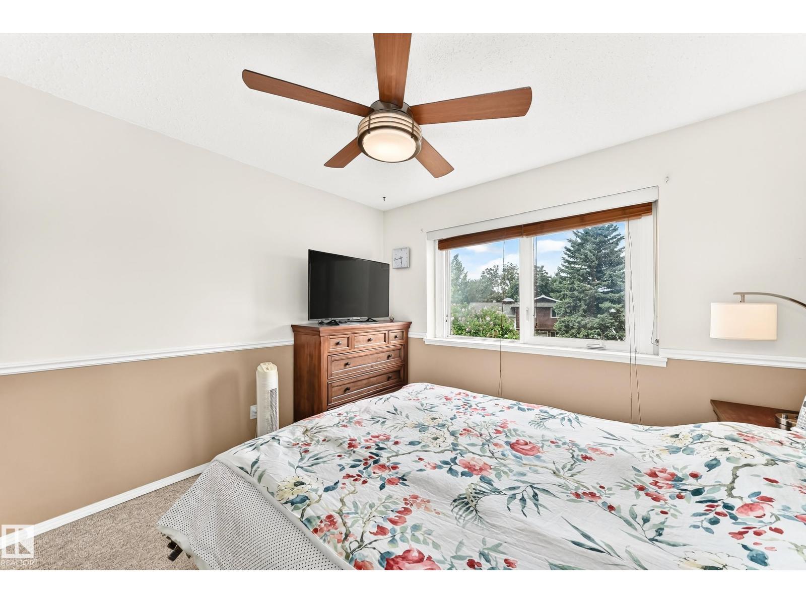 102 ROYAL TC NW - 21