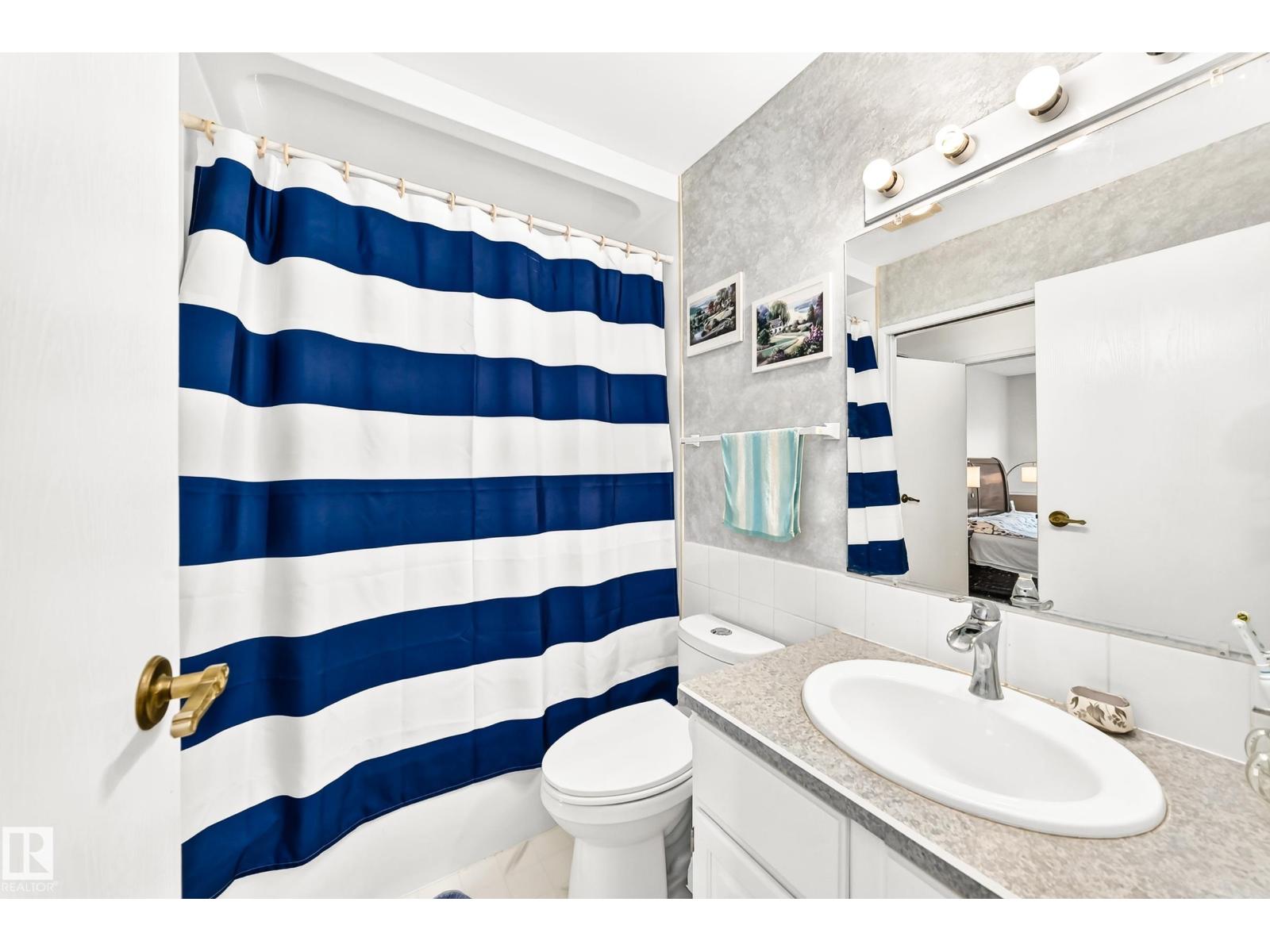 102 ROYAL TC NW - 23