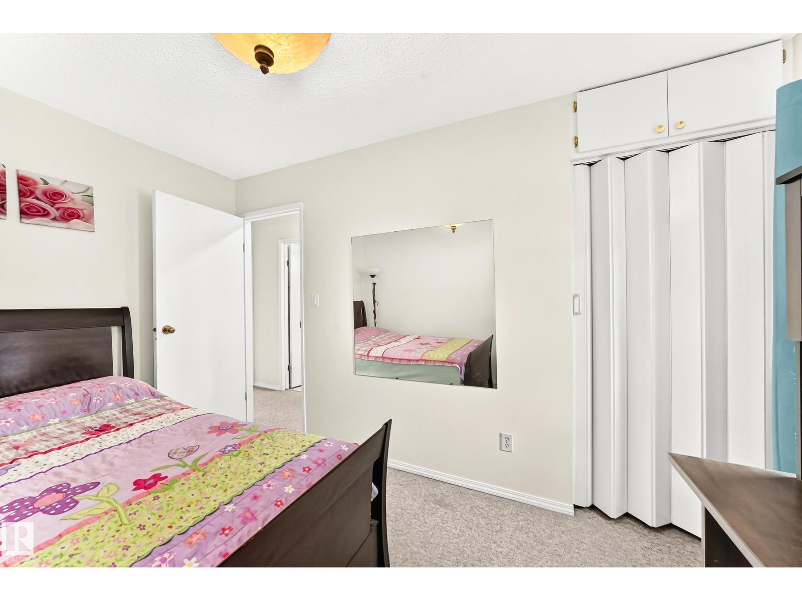 102 ROYAL TC NW - 25