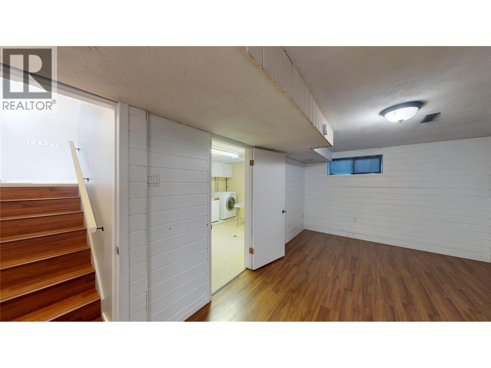 1004 17TH Avenue S - 24