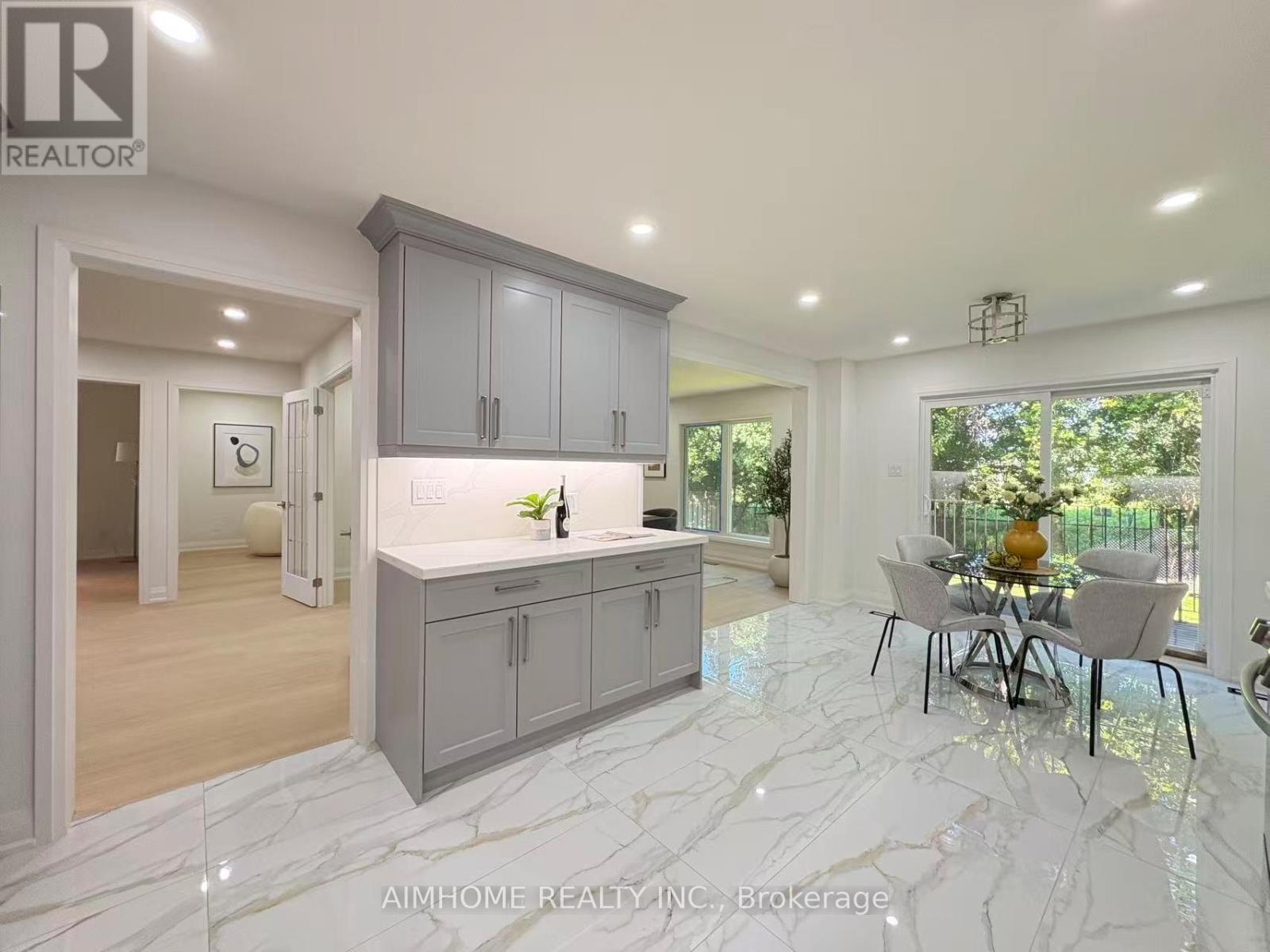108 BERWICK CRESCENT - 19