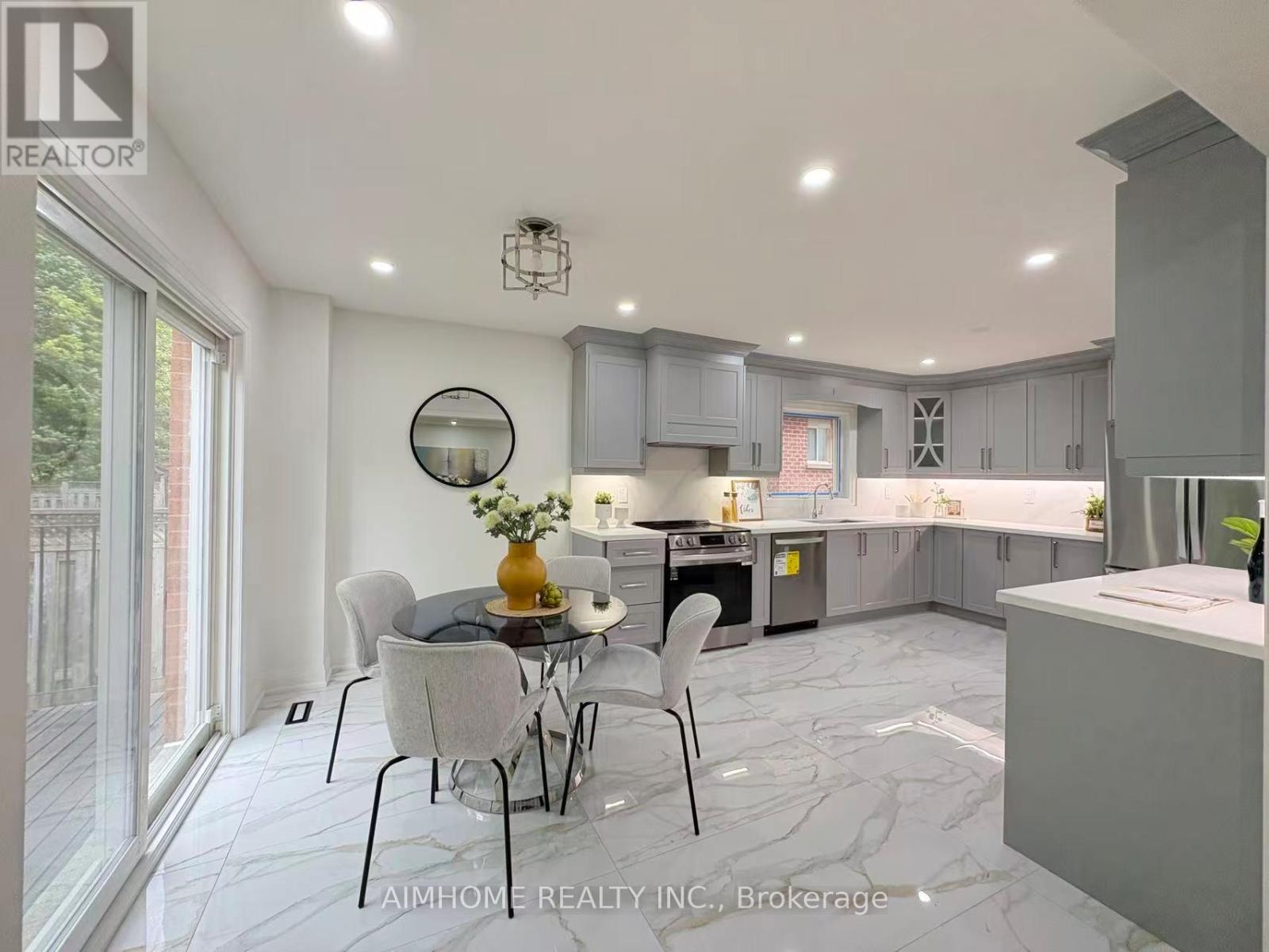108 BERWICK CRESCENT - 20