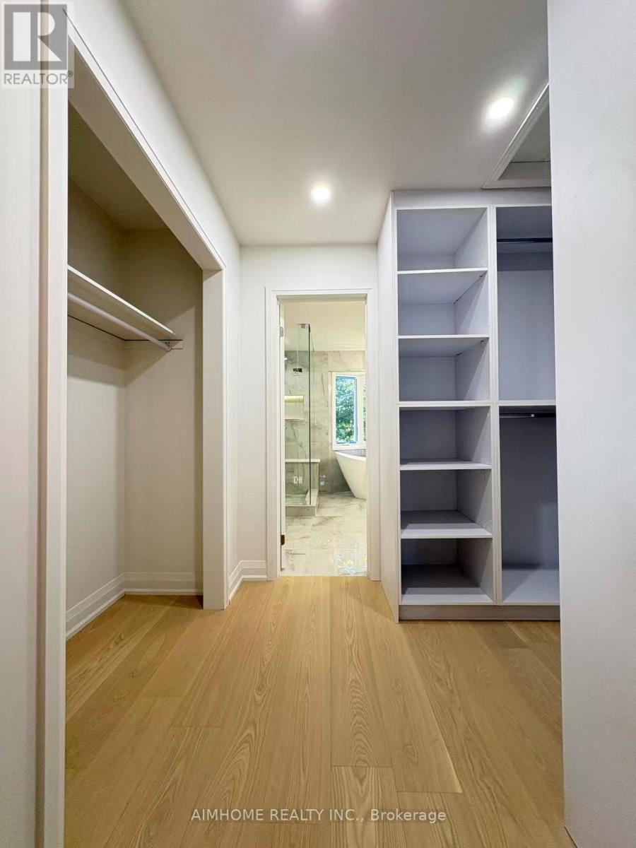 108 BERWICK CRESCENT - 37