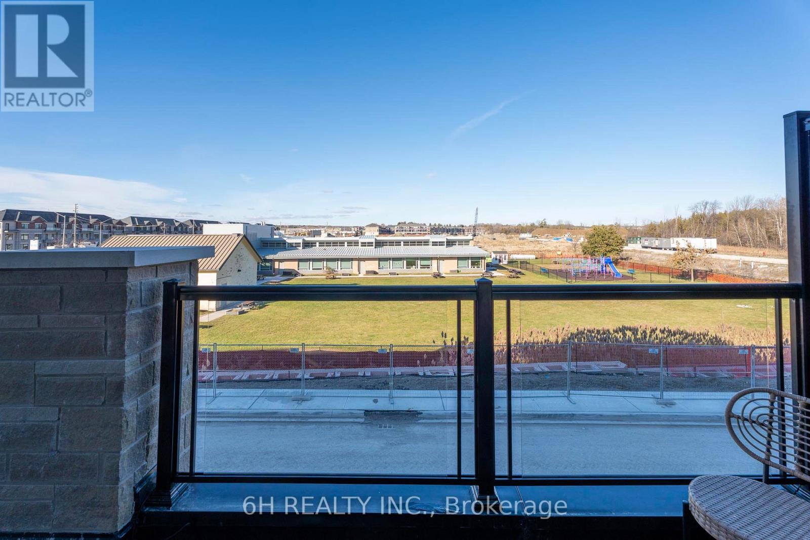 #LOT 24 10 HAROLD WILSON LANE - 27