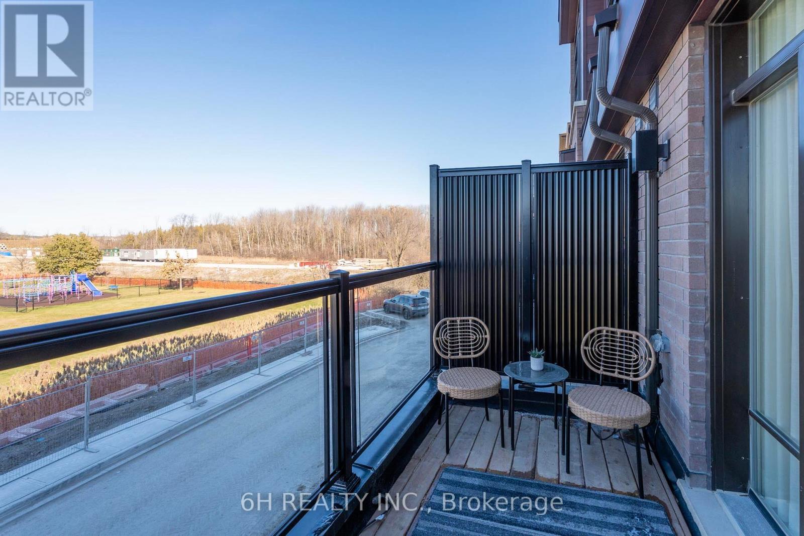 #LOT 24 10 HAROLD WILSON LANE - 28